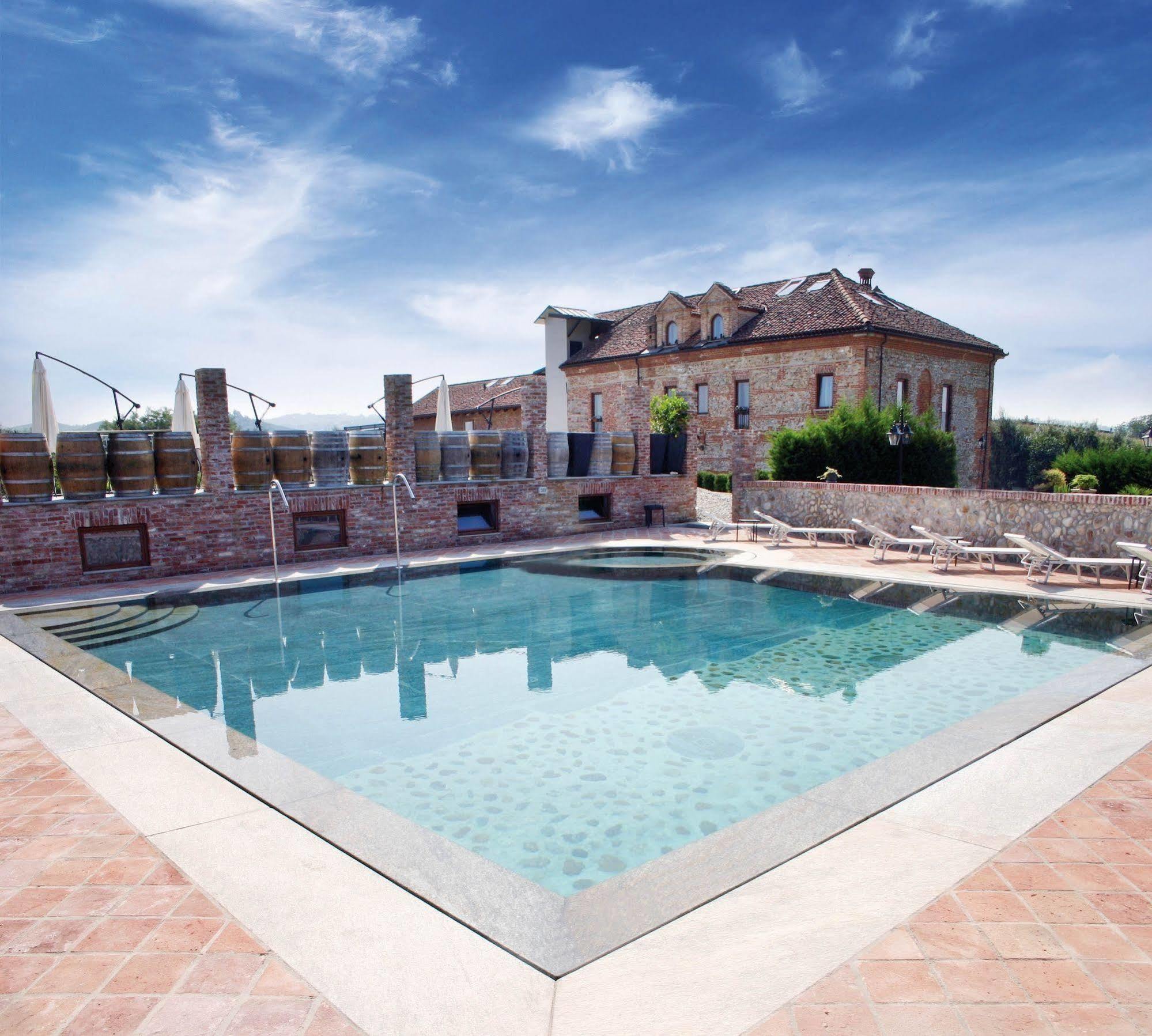 Hotel Le Botti Guarene Extérieur photo
